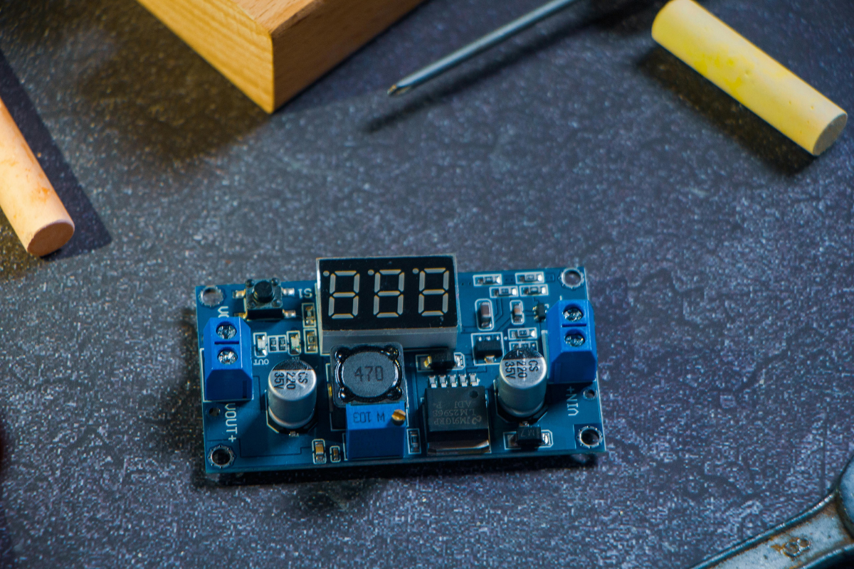 Up on the latest gadgets crossword clue with meaning and possible answers